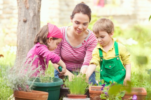Low-carbon van supporting sustainable garden collections